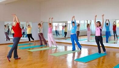 Gimnastică terapeutică cu dureri de spate inferioare